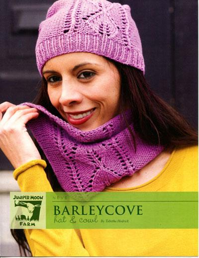 Barleycove Hat & Cowl J34-03