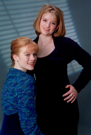 Fiber Trends AC-26 Evening Shrug