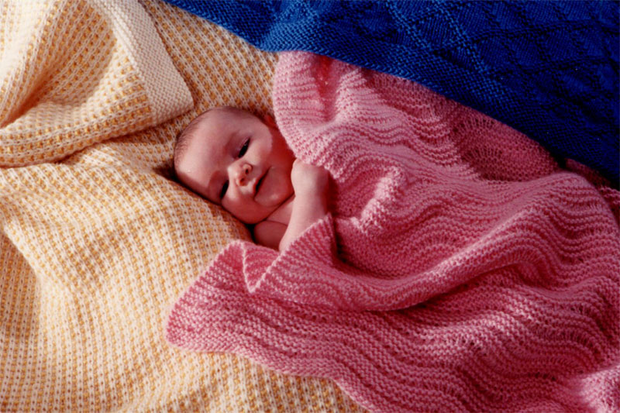 Fiber Trends CH-23 Easy Knit Baby Blanke