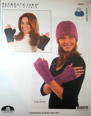 N040 Fingerless Gloves and Hat